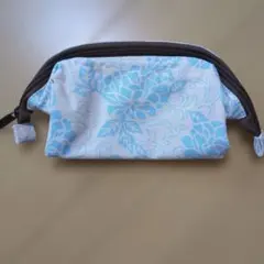 ブルー系花柄 ポーチ