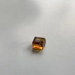 0.3g バルティックアンバー ミニミニサイズ 原石 キラキラ