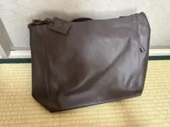 再値下げ!マザーハウス ブラウンレザーショルダーバッグのサムネイル
