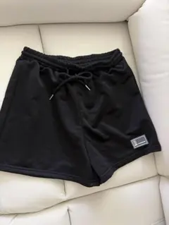 SHEIN ショートパンツ ブラック Mサイズのサムネイル