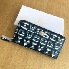 【新品未使用】ヴィヴィアンウエストウッド 長財布