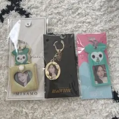 TWICE ミナ キーホルダー　セット TWICE ミナ キーホルダー、缶バッジセット - メルカリ