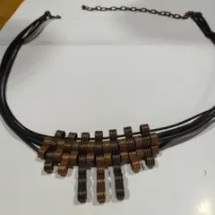 コシノヒロコ　オシャレベルト黒と銅色　金属とレザー