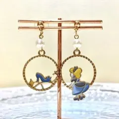 パール付き　ガラスの靴 × シンデレラ　プリンセス　星　ディズニーがお好きな方も