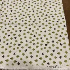 【新品未使用】KOKKA Trèfle 木と鳥柄 生地 約1m