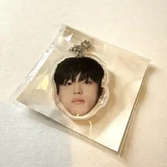 TREASURE ジョンウ　顔アクキー　カプセルトイ　LAST NIGHT