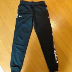 Under Armour ブラック ジャージ