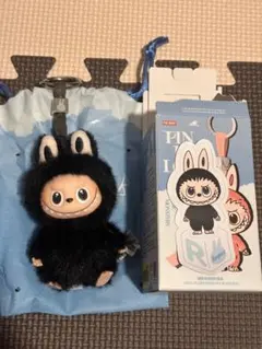 ラブブ　イニシャルPIN FOR LOVE シリーズ ぬいぐるみペンダント　R