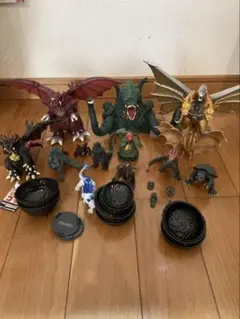 ゴジラ　フィギュア　セット