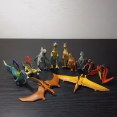 アニア　肉食恐竜11体