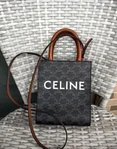 CELINE トリオンフ キャンバス ショルダーバッグ