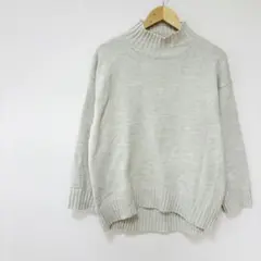 【GUジーユー】オーバーサイズハイネックチュニックニット　セーターL　ナチュラル