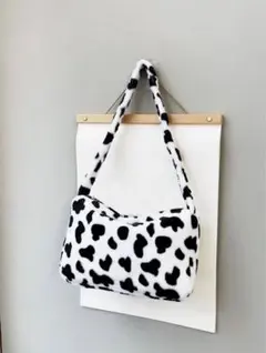 ふわふわバゲットバッグ 新品 黒×白