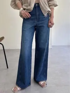 【新品】SHENERY シーナリー バギーデニムパンツ ジーンズ 36のサムネイル