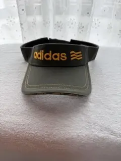 adidasgolf美品オリーブ バイザー