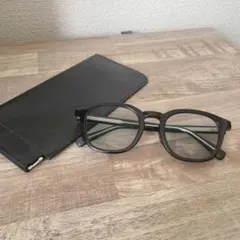 JINS サングラスのサムネイル