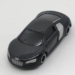 トミカ　アウディ Audi R8 ミニカー 黒のサムネイル