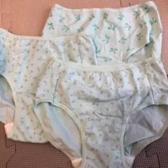 Item thumbnail for item 816b46c3-87ee-40d1-8b15-a6e677329682