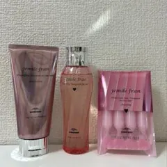 jemile fran シャンプー トリートメント セット - メルカリ