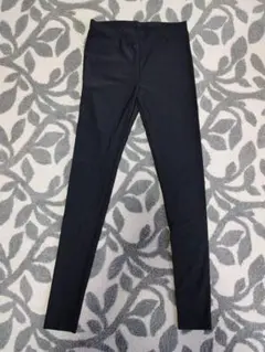 新品未使用 フィットネス水着 レギンスS