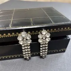 クリスタルイヤリング