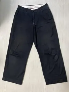 ユニバーサルプロダクツ　ノータックワイドチノトラウザー