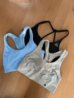 スポーツブラ 3点セット グレー 水色　黒　S〜Mサイズ