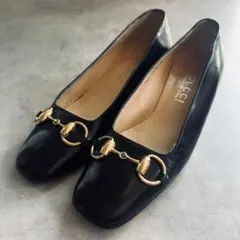 GUCCI ホースビット パンプス レザー　ゴールド金具　スクエアトゥ　黒のサムネイル