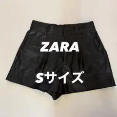 ZARA レザーショートパンツ Sサイズ　ブラック