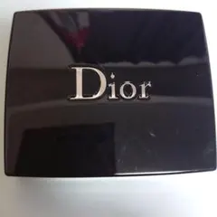 Dior サンククルールクチュール 439