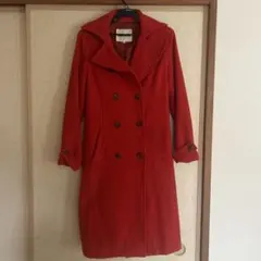 赤 コート