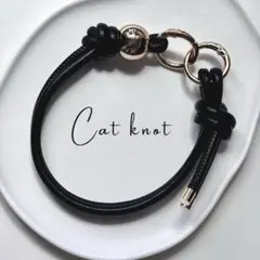 ⭐️スマホストラップ⭐️フェイクレザー ブラック ゴールド バックチャーム