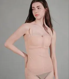 新品♡ THE NEWHOUSE PEONY CAMISOLE ブラトップ - メルカリ