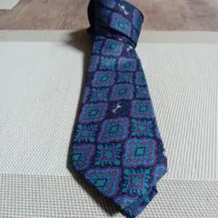 Item thumbnail for item 34c7b838-f162-4c2d-8a05-f47930d661a8