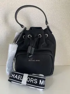 MICHEAL KORS マイケルコース　ブラック　巾着バッグ ショルダーバッグ