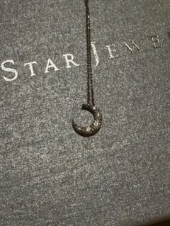 【未使用品】スタージュエリー　ムーンネックレス　三日月