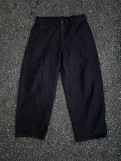 ユニクロ ワイドテーパードジーンズ　L