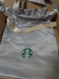 スターバックス ホリデー2025 ギフトバッグ シルバー