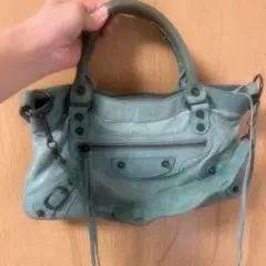 バレンシアガ　ザファーストのサムネイル