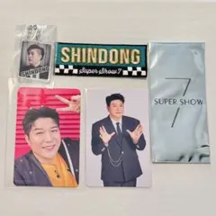 SUPER JUNIOR シンドン トレカ プロフィール写真アクリルキーホルダー