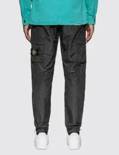 STONE ISLAND ナイロンシアサッカーカーゴパンツのサムネイル