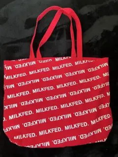 MILKFED. ロゴトートバッグ 赤のサムネイル
