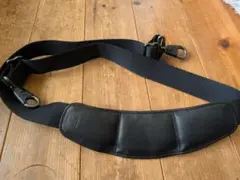 TUMI ショルダーストラップ 黒③