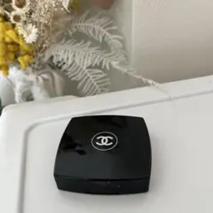 シャネル　チーク　72 ROSE INITIAL