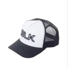 BLK 刺繍ロゴ トラッカーキャップ