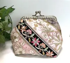 Item thumbnail for item 1106f9b3-d085-4516-9da1-98e8521634e8