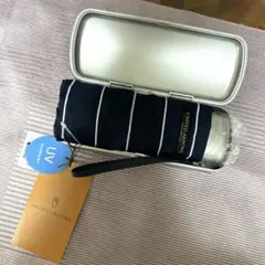 新品未使用タグ付　ユナイテッドアローズ晴雨兼用折りたたみ傘　超コンパクト収納　紺のサムネイル