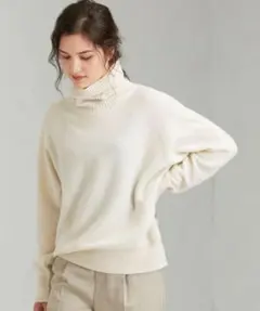 グリーンレーベルリラクシング　【新品】タートルニット　　オフホワイト