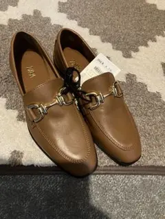 ZARA メタルディテール ローファー ブラウンのサムネイル