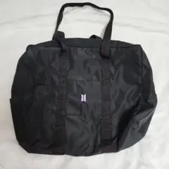 BTS 公式 ボストンバッグ あすつく対応】[V] MUTE BOSTON BAG ヴィ(テテ) ボストンバッグ
